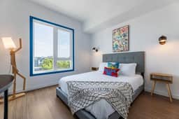 Chic & Cozy Home | Walk to little Tokyo + Parking - Image 5