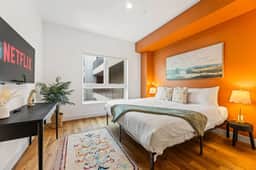 Korea Town Haven - Spacious 2BD + Parking & Gym - Image 2