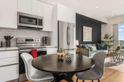Light Filled 1BD W/ Views + Parking, Gym & Rooftop - Image 3