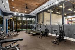 Light Filled 1BD W/ Views + Parking, Gym & Rooftop - Image 4