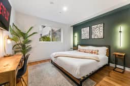 Spacious Home in K-Town | Mins to DTLA & Hollywood - Image 5