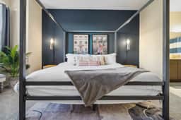 Stylish Stay in the Heart of OC - Mins to Irvine - Image 3