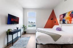 The Haven Lofts | Light-Filled Home W/DTLA views - Image 5