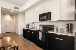 The Little Tokyo 2BD Haven Suite + Parking & Gym - Image 5