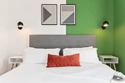 Unique 1-Bedroom DTLA Escape with City Views - Image 2