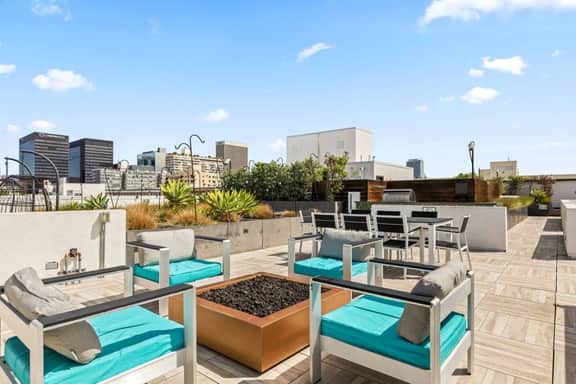 Cozy Koreatown 2BD Hideaway | Parking + Gym - Image 2