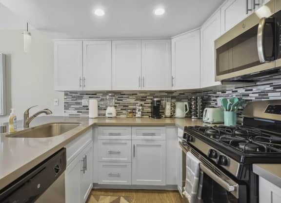 Modern Condo Escape | Near Irvine & South Coast - Image 3