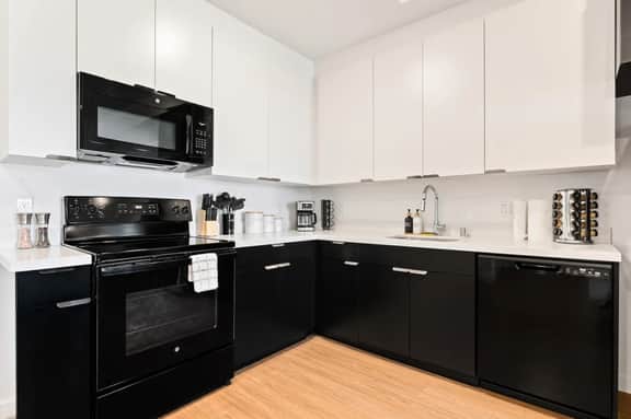 Spacious 1-Bedroom Gem with Downtown LA Views - Image 4