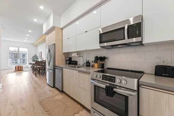 The Haven Suites - Free Parking + Top Amenities - Image 5