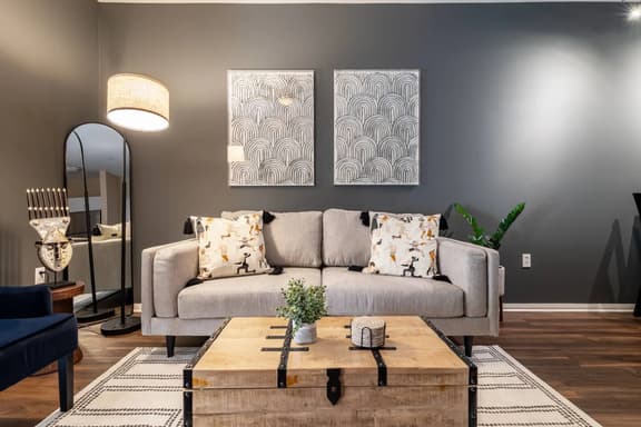 Chic 1BD Escape in OC | Near Disney & UCI + Patio - Image 1