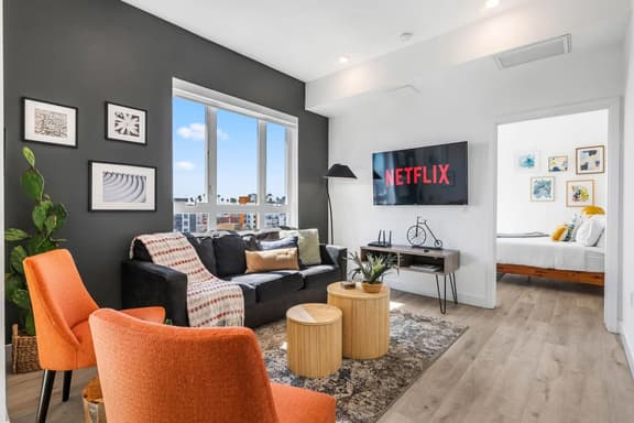 Light-Filled 2BD K-Town Apt w/ Parking & Views - Image 1